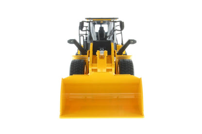 Cat Remote Controlled 950M Wheel Loader 1:24 scale