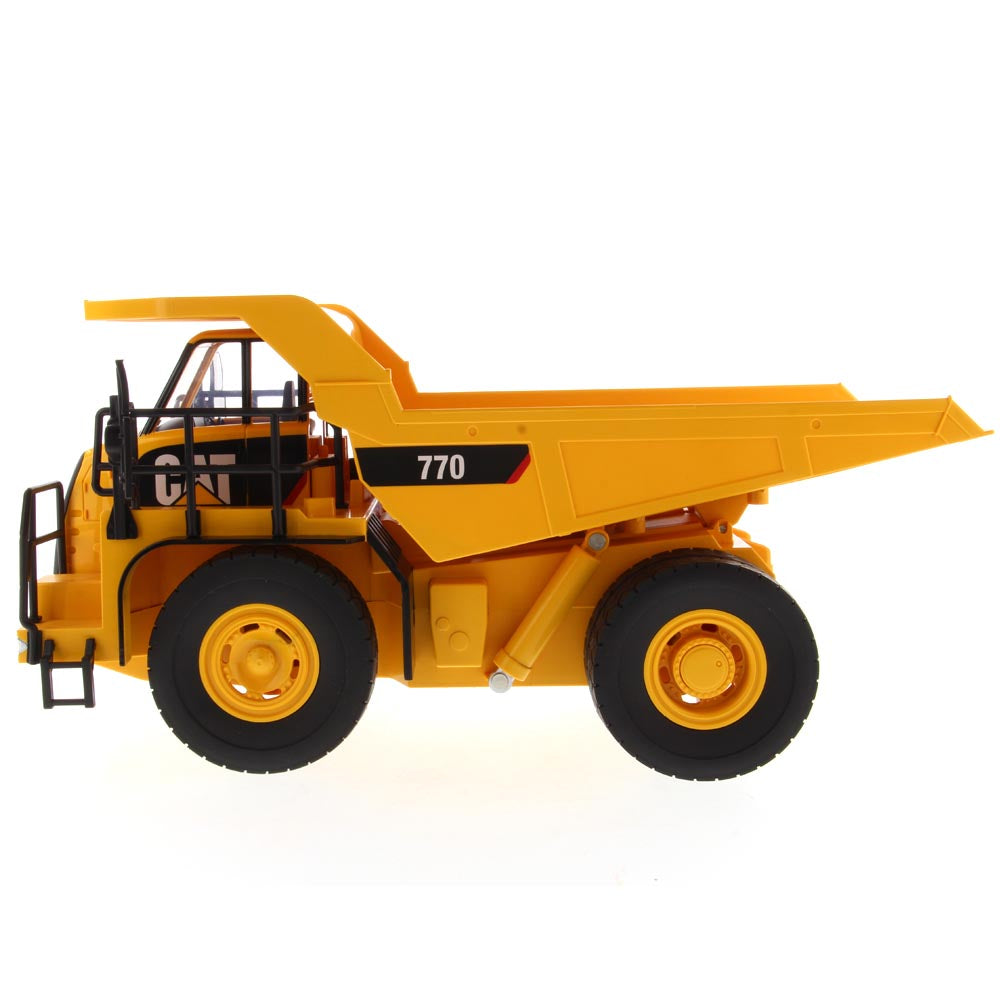 Cat Remote Controlled 770 Mining Truck 1:24 scale